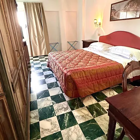 Albergo Hotel Raffaello Urbino