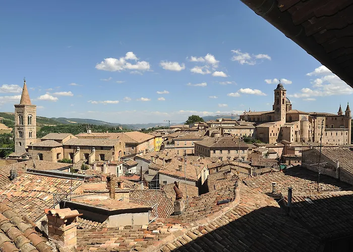 Отель Raffaello